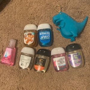 Hand sanitizer + Dinosaur hand sanitizer Keychain